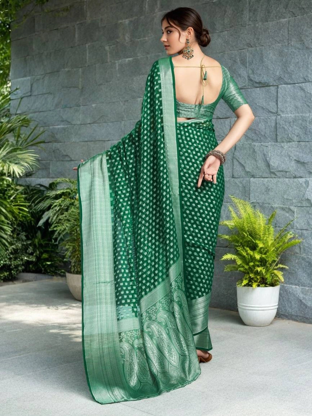 Green Weaving Jacquard Georgette Saree