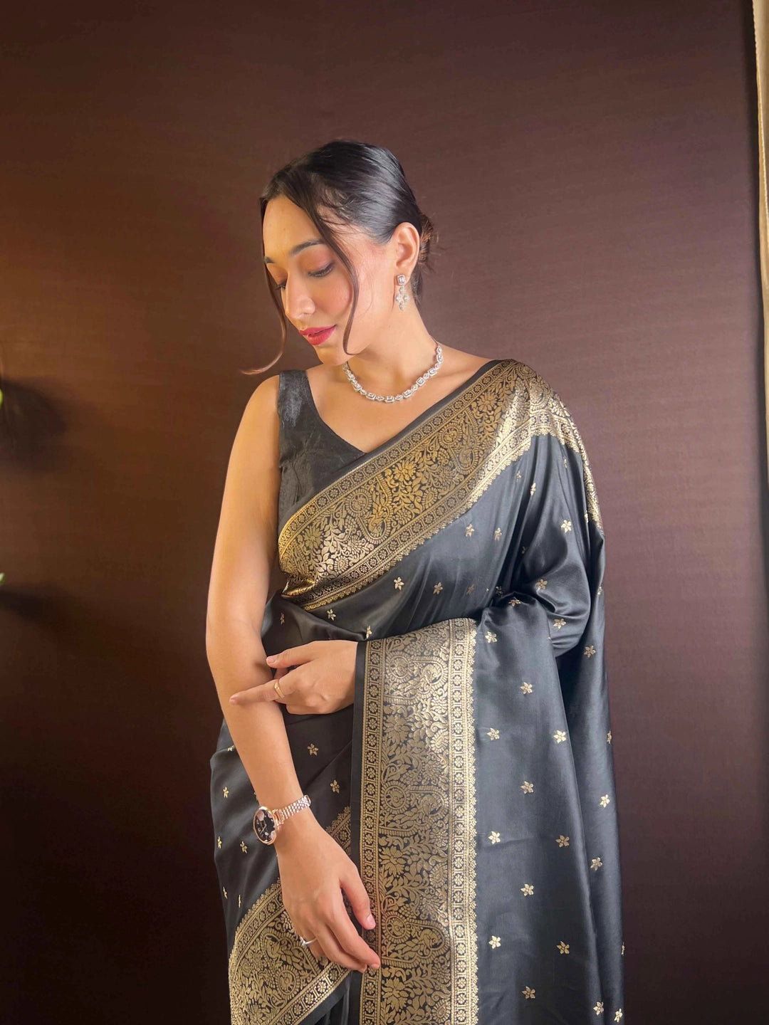 Black Woven Silk Paithani Saree With Unstiched Blouse - Rheycart