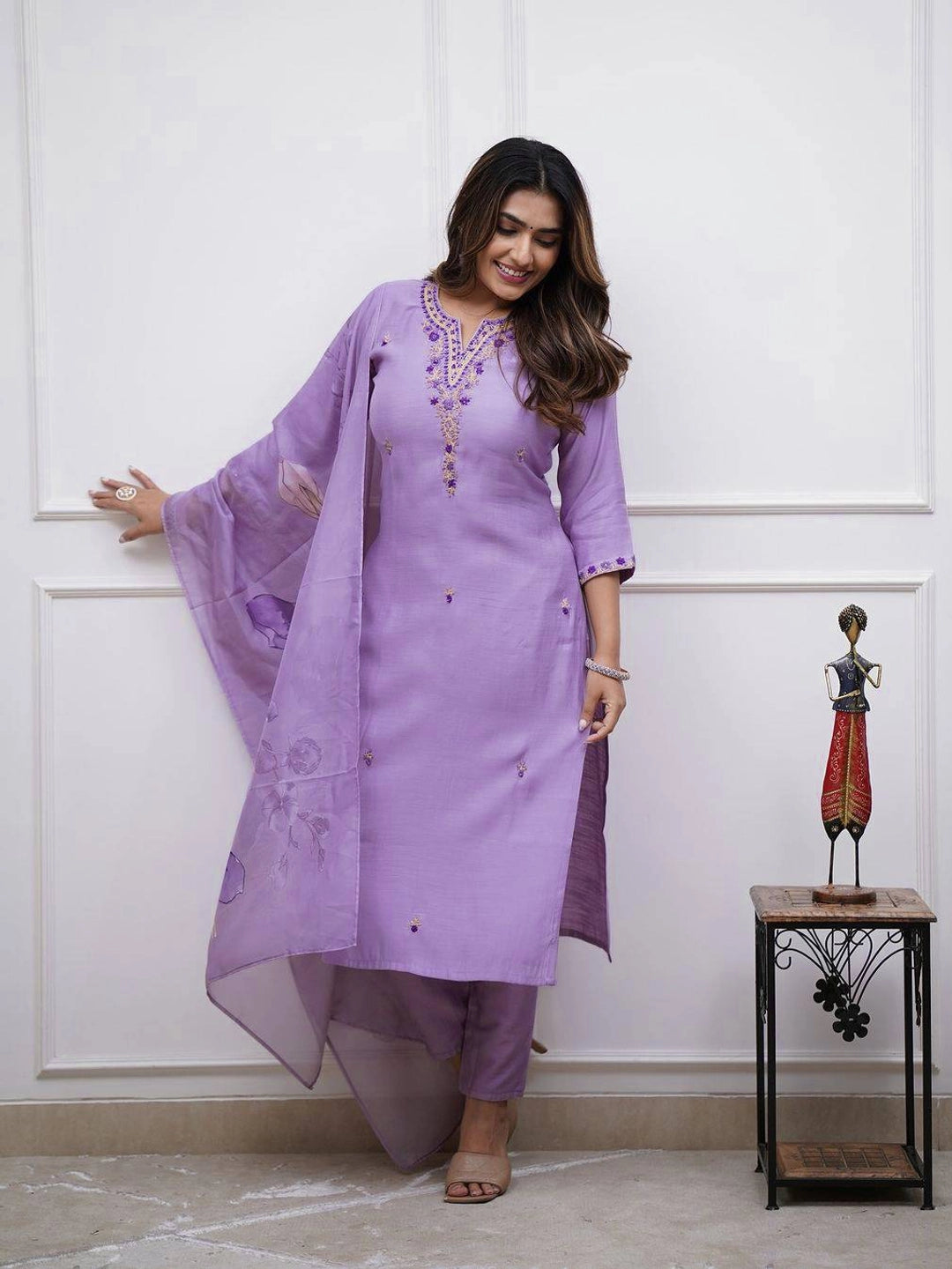Lavender Embroidered Soft Rayon Kurta Set with Floral Dupatta - Rheycart