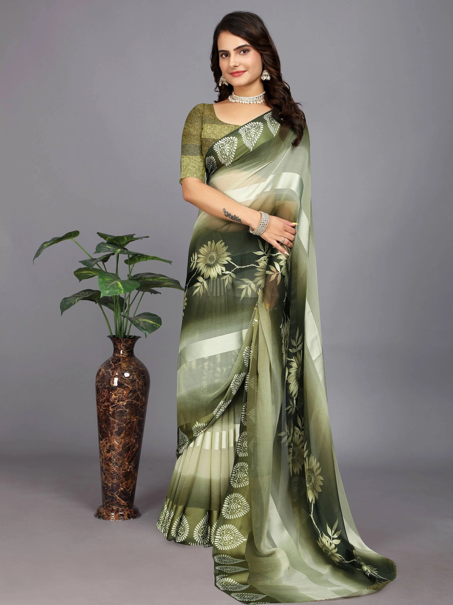 Green Ethnic Motifs Printed Chiffon Saree