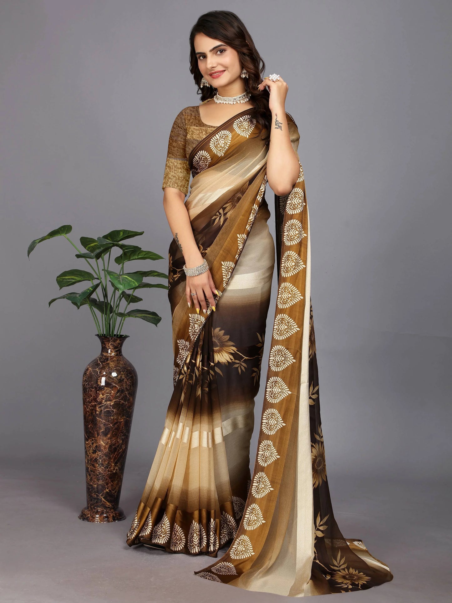 Beige Ethnic Motifs Printed Chiffon Saree
