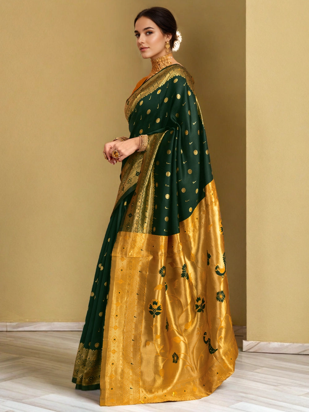 Dark Green Silk Blend Peacock Design Pallu Paithani Saree - Rheycart