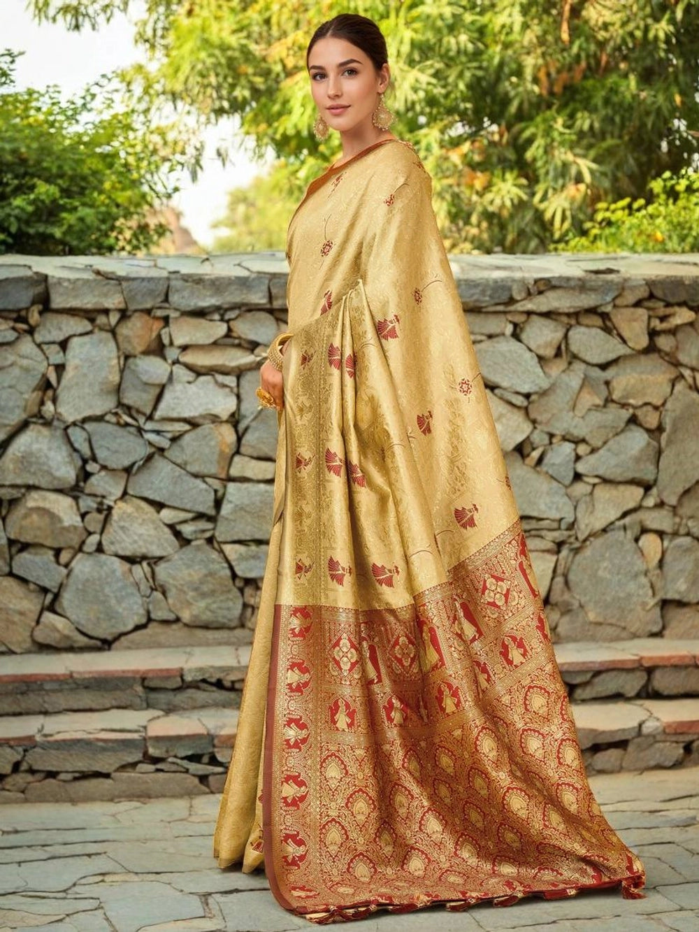Heavy Banarasi Golden Silk Saree For Women - Rheycart