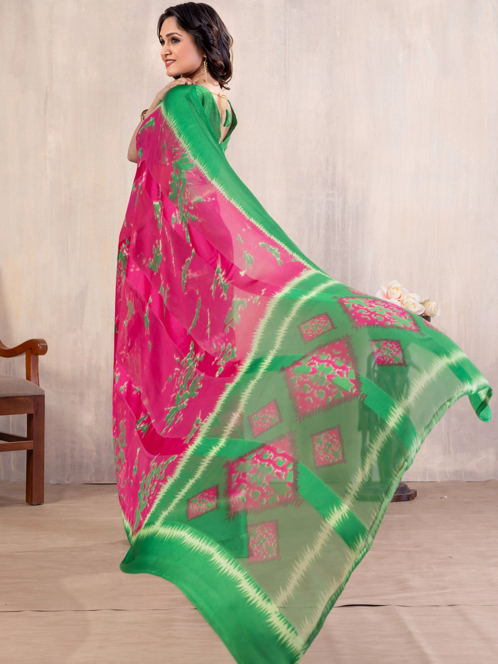 Pink And Green Printed Bollywood Georgette Saree