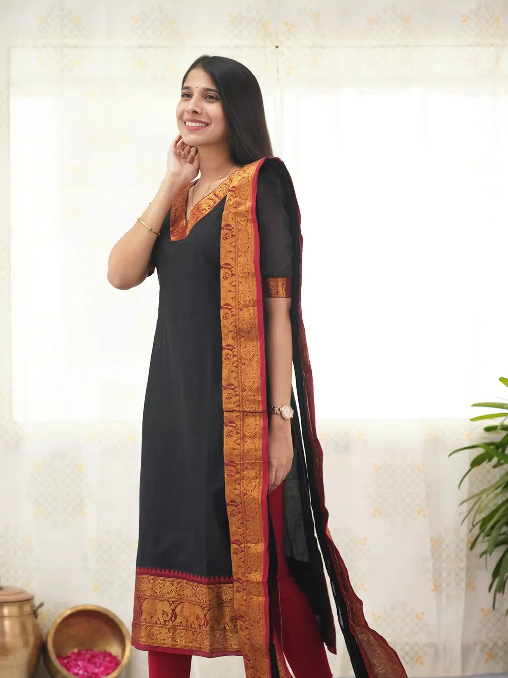 Kanchi Cotton V Neck Black Kurti And Dupatta - Rheycart