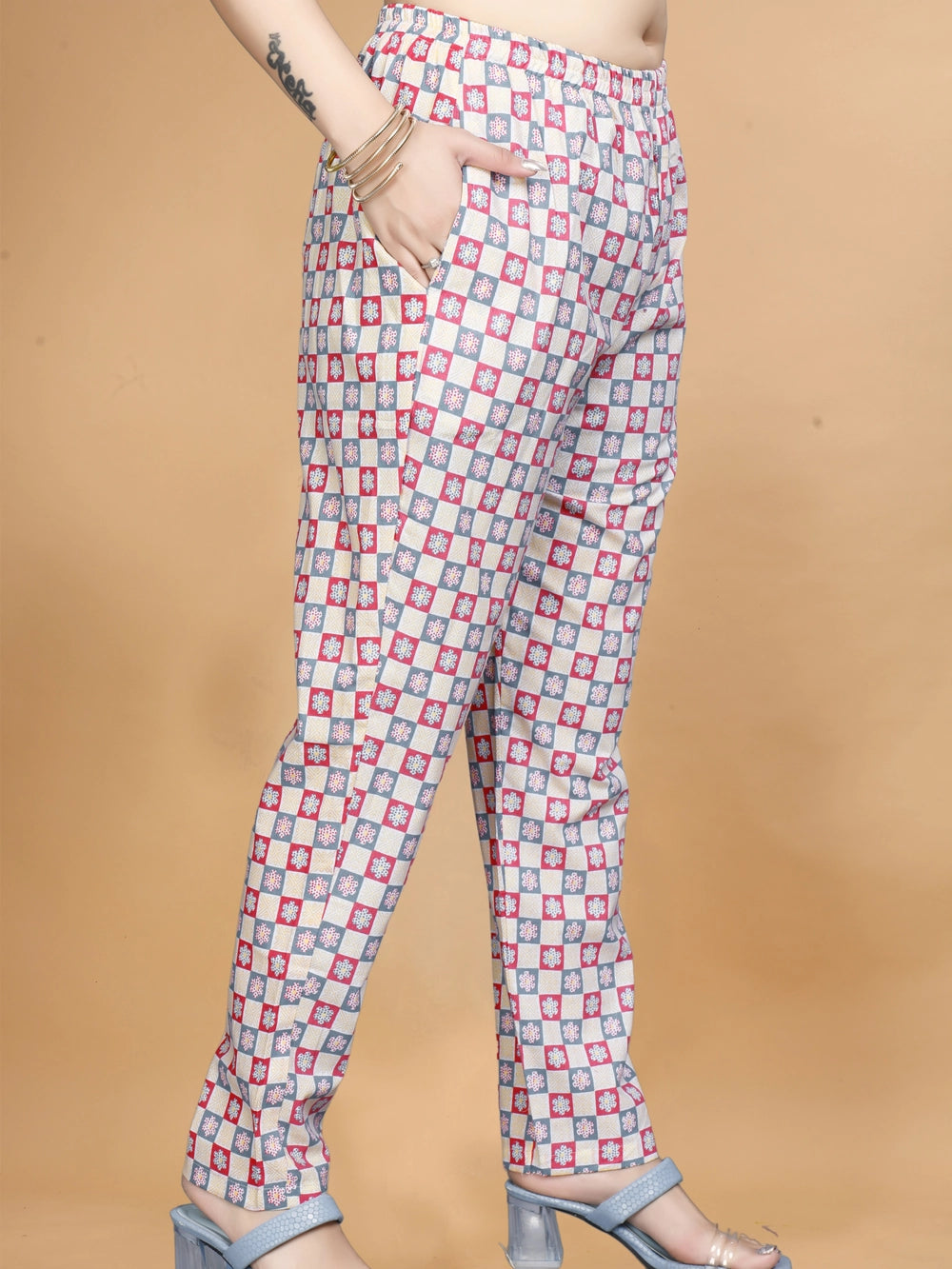 Floral Printed Gray Cotton Kurti Set With Dupatta - Rheycart