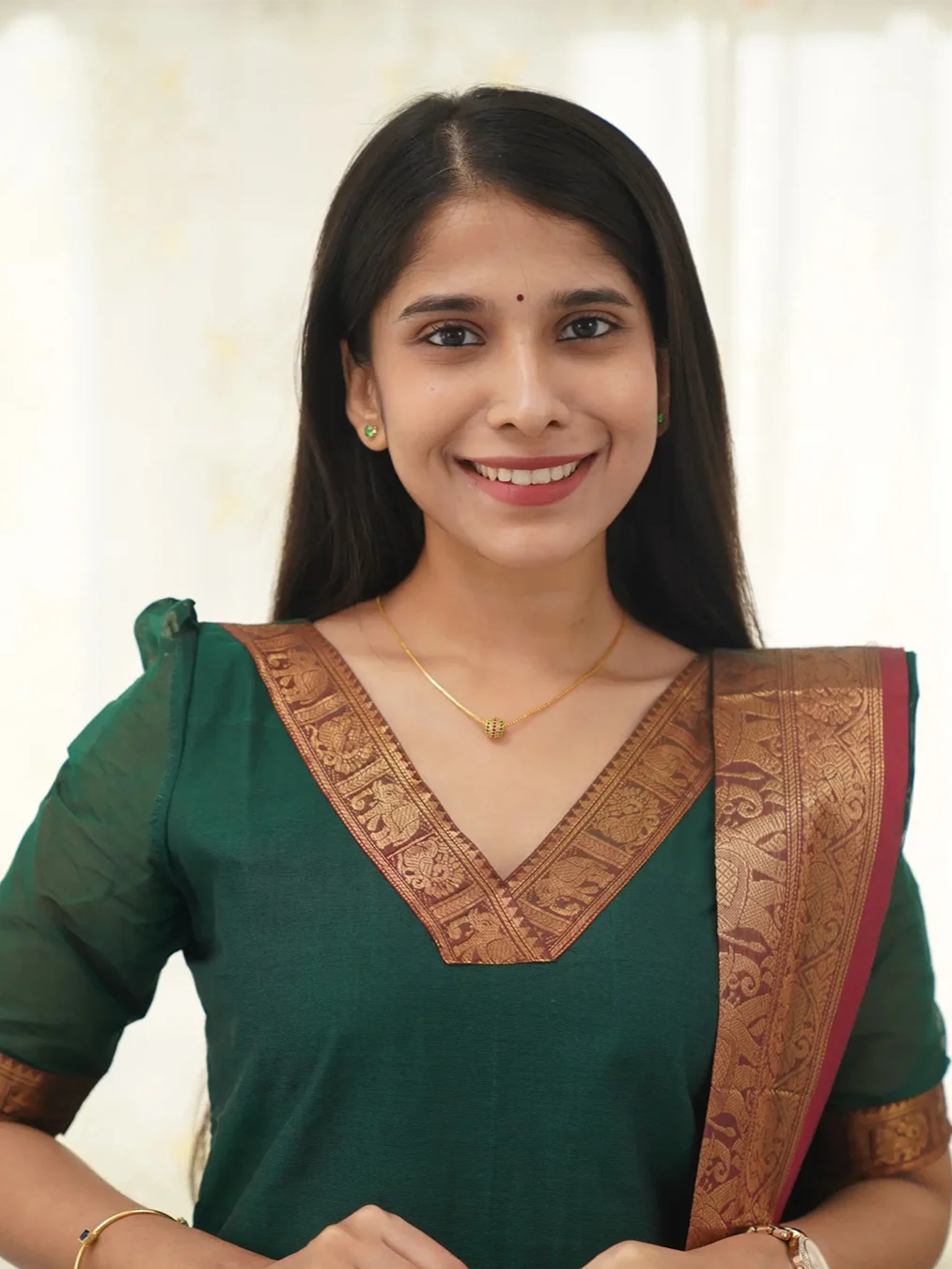 Green Kanchi Cotton V Neck Kurti And Dupatta - Rheycart