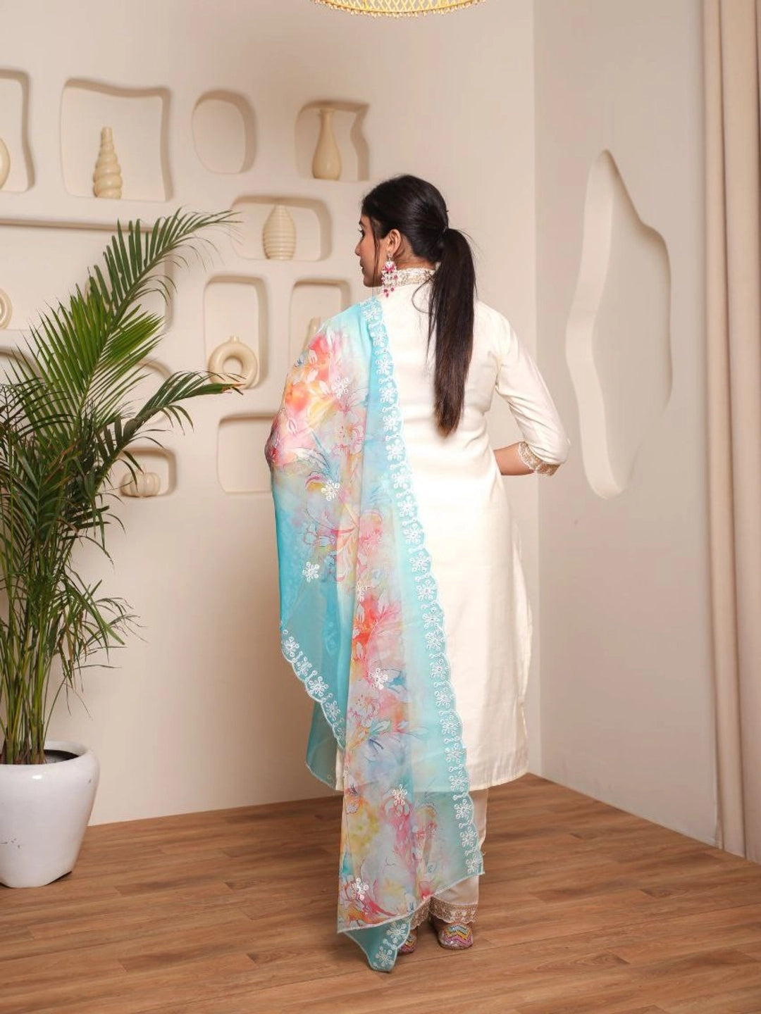 Off White V Neck Kurta Set With Dupatta - Rheycart