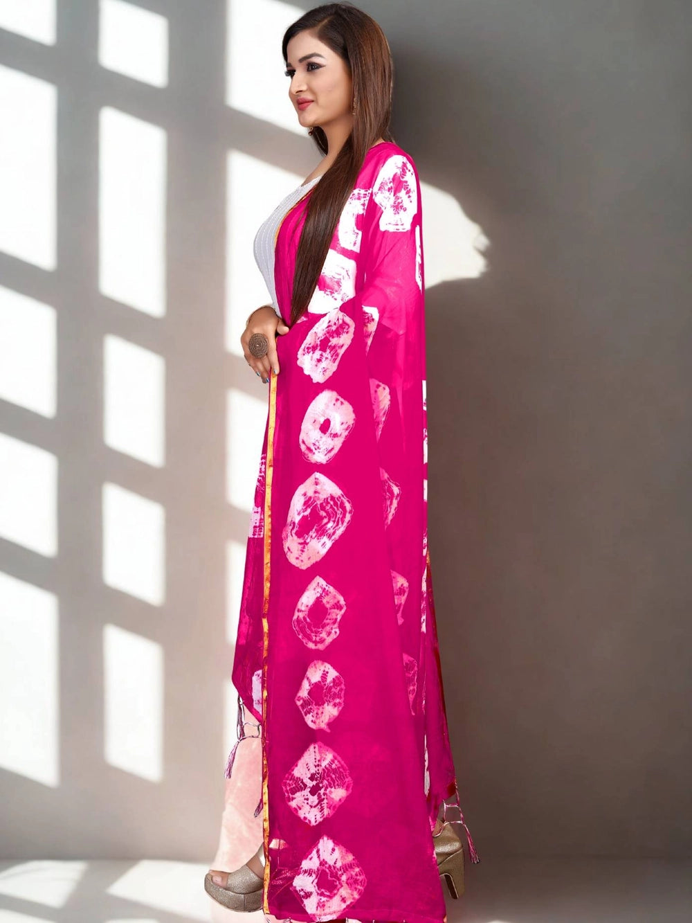 Pink Bandhani Style Tie And Dye Printed Chiffon Dupatta