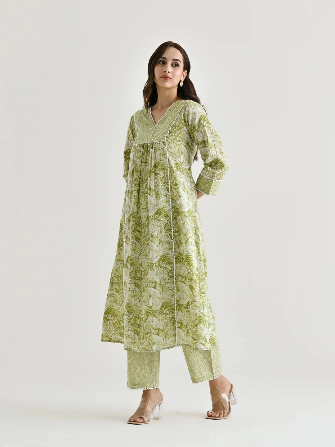 Green Printed V Neck Cotton Slub Kurta Pair - Rheycart