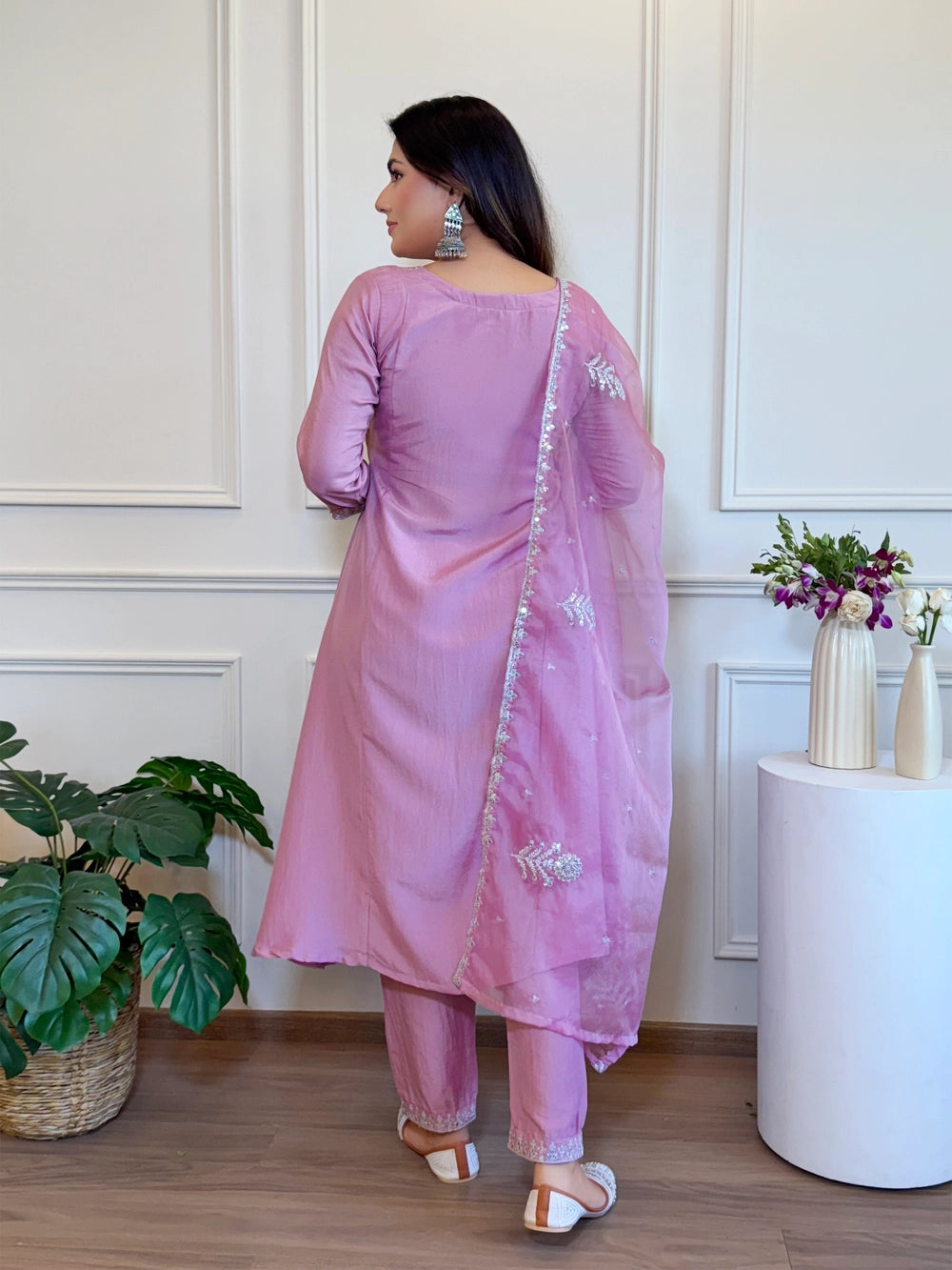 Stylish lavender silk blend kurta set for parties and weddings