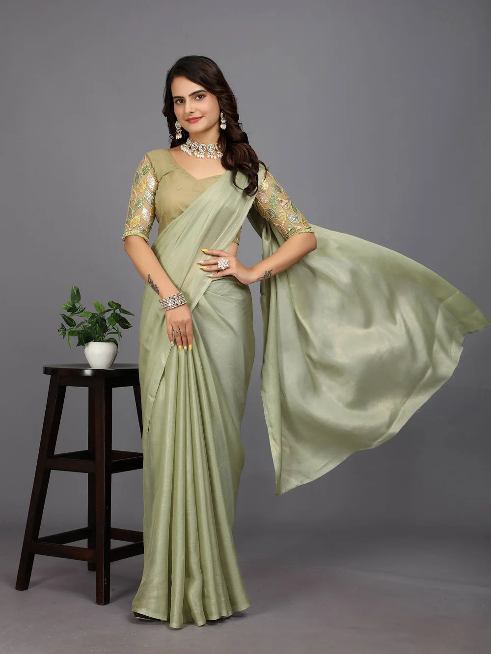 Light Green Bollywood Style Solid Silk Blend Saree