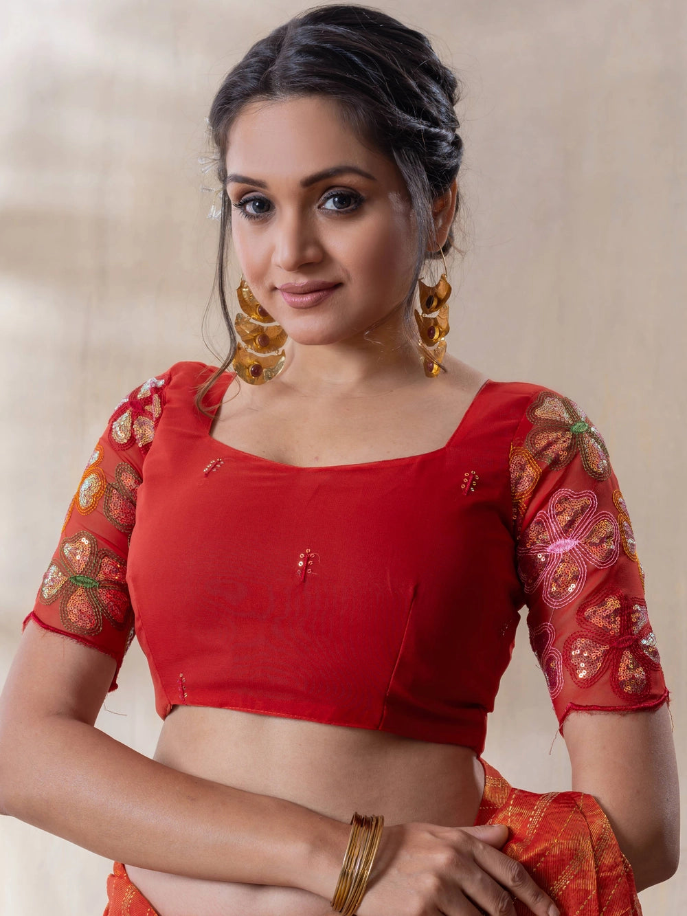 Silk Blend Orange Saree With Embroidered Unstitched Blouse Piece