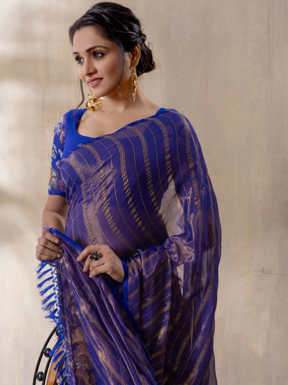 Blue Silk Blend Saree For Women