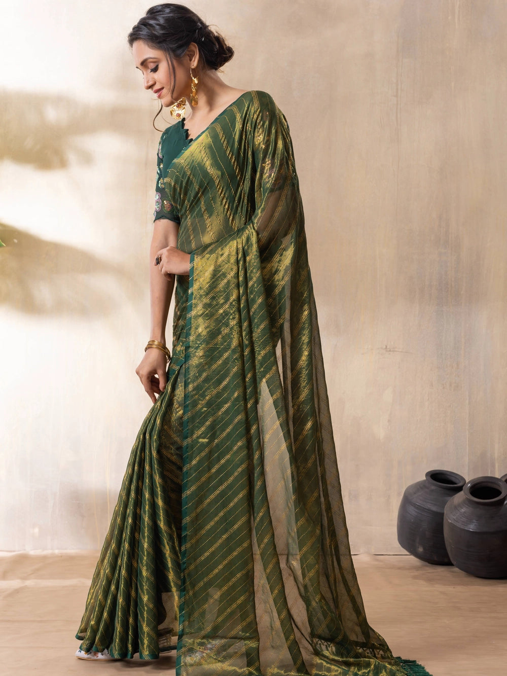 Stylish Silk Blend Green Saree For Women