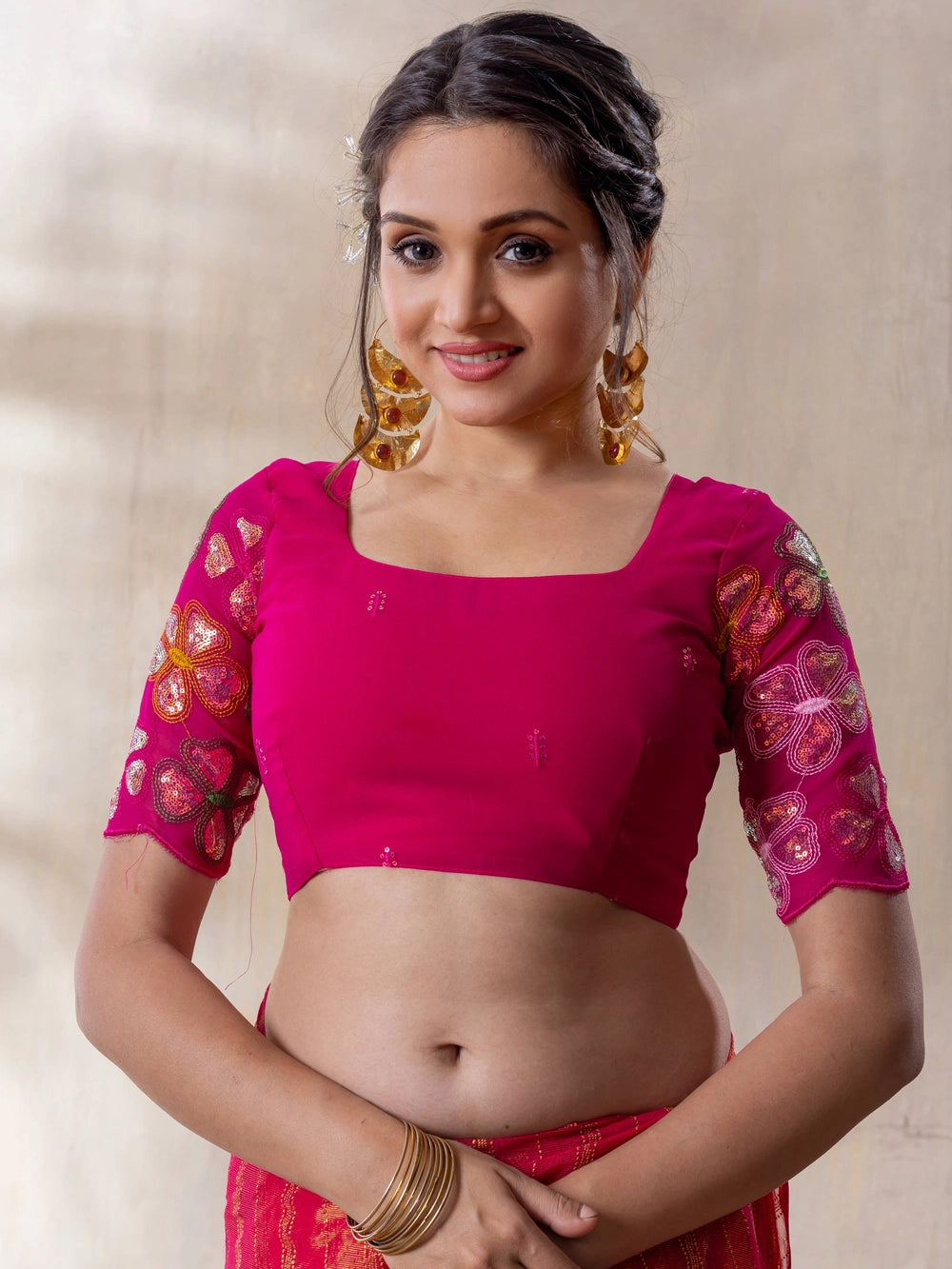 Rani Silk Blend Saree With Unstitched Blouse Piece