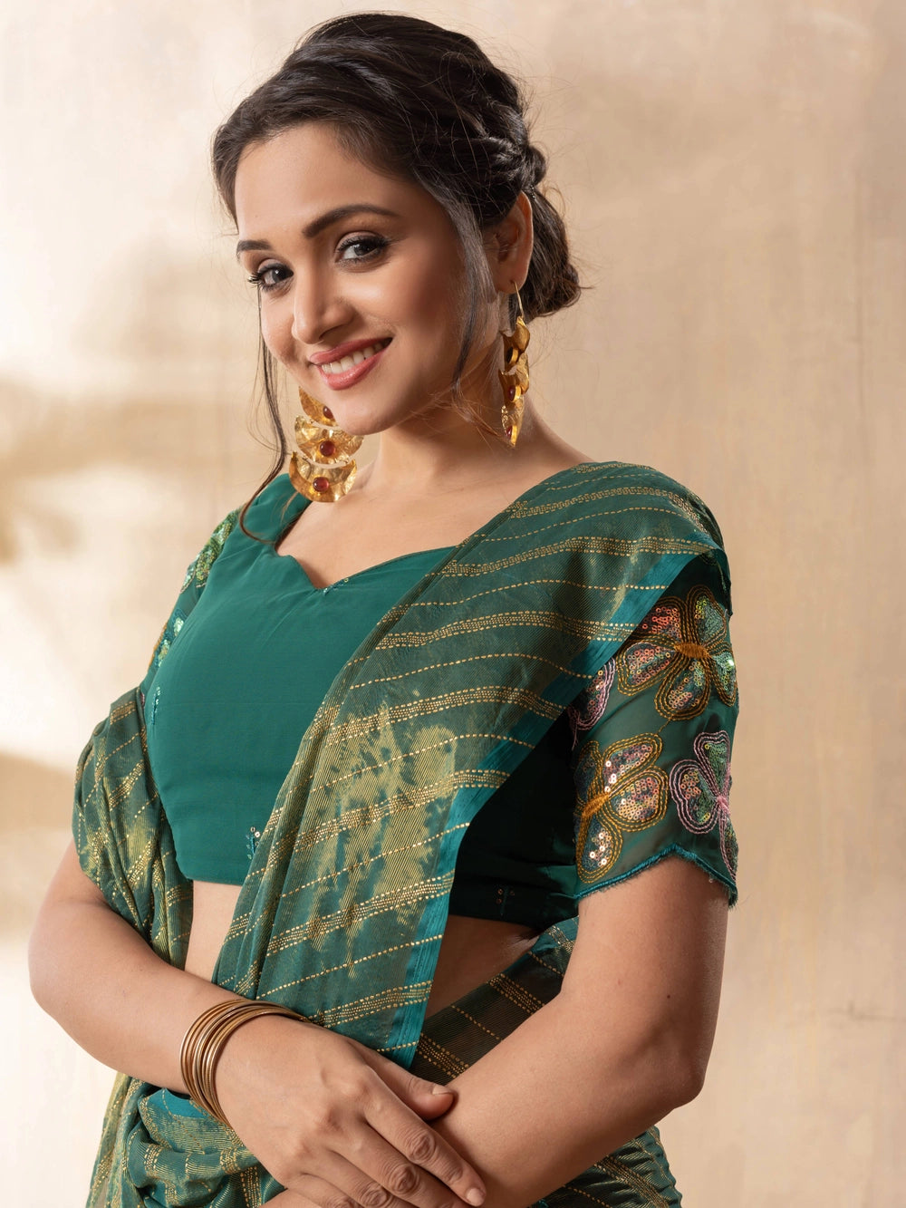 Stylish Silk Blend Teal Green Saree For Women