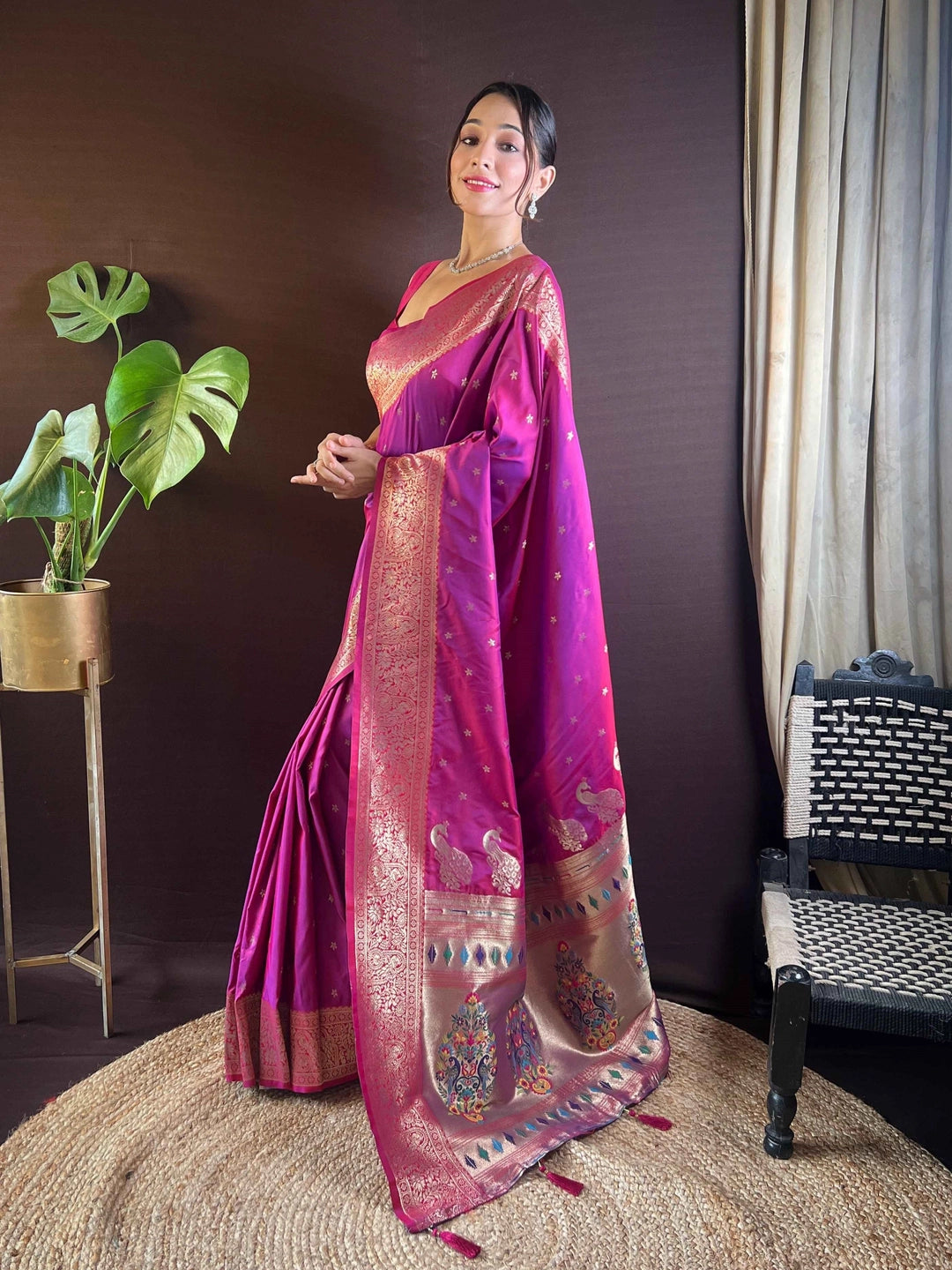 Deep Fuchsia Pink Woven Paithani Silk Saree - Rheycart