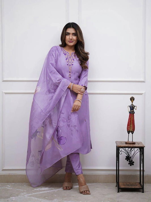 Lavender Embroidered Soft Rayon Kurta Set with Floral Dupatta - Rheycart