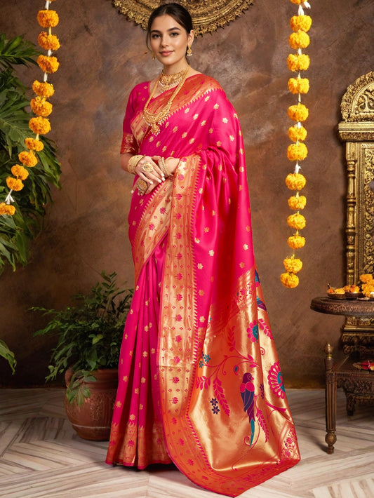 Rani Pink Weaving Silk Blend Saree With Parrot Motif Pallu - Rheycart