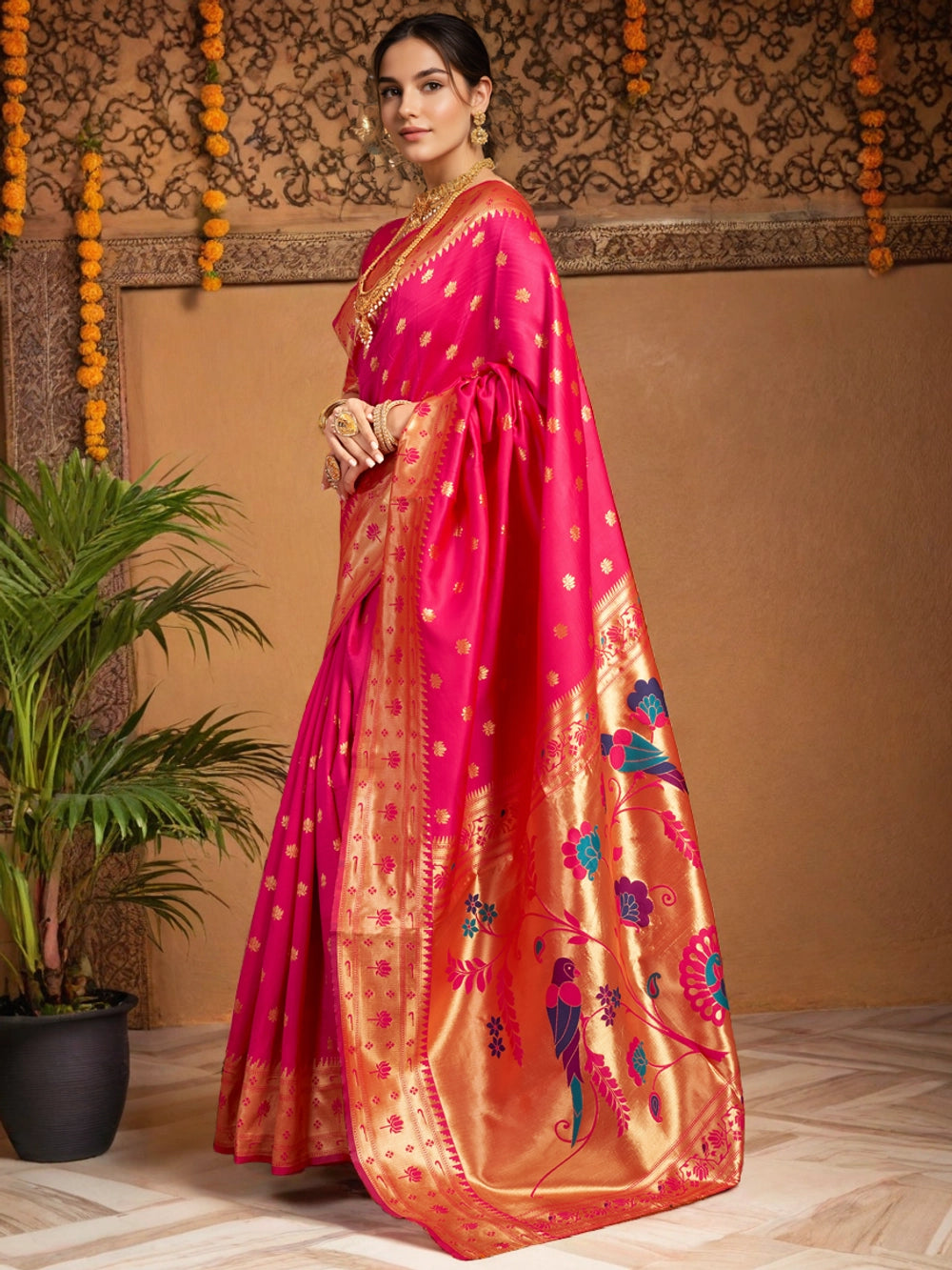 Rani Pink Weaving Silk Blend Saree With Parrot Motif Pallu - Rheycart