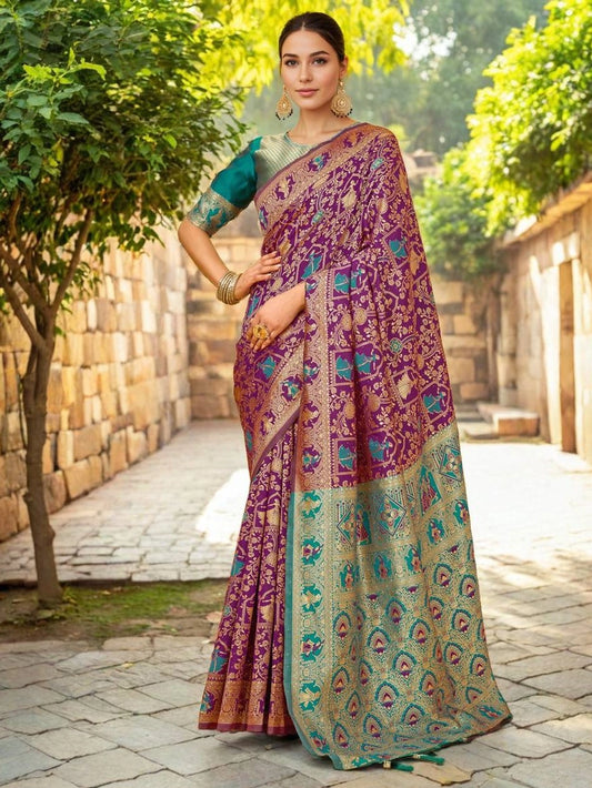 Magenta Silk Woven Saree With Unstitched Blouse - Rheycart
