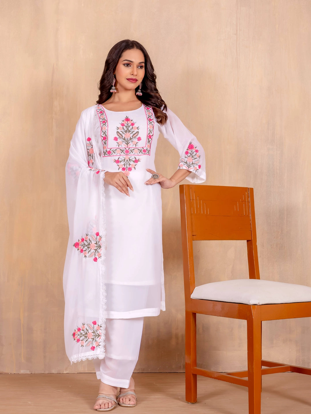 White Faux Georgette Embroidery work Kurti Set - Rheycart