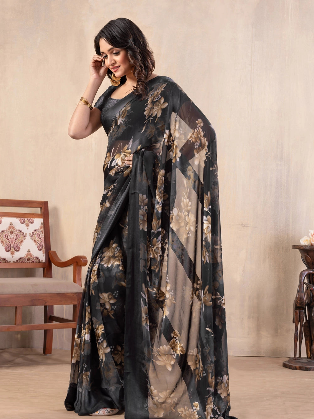 Floral Printed Grey Georgatte Bollywood Saree