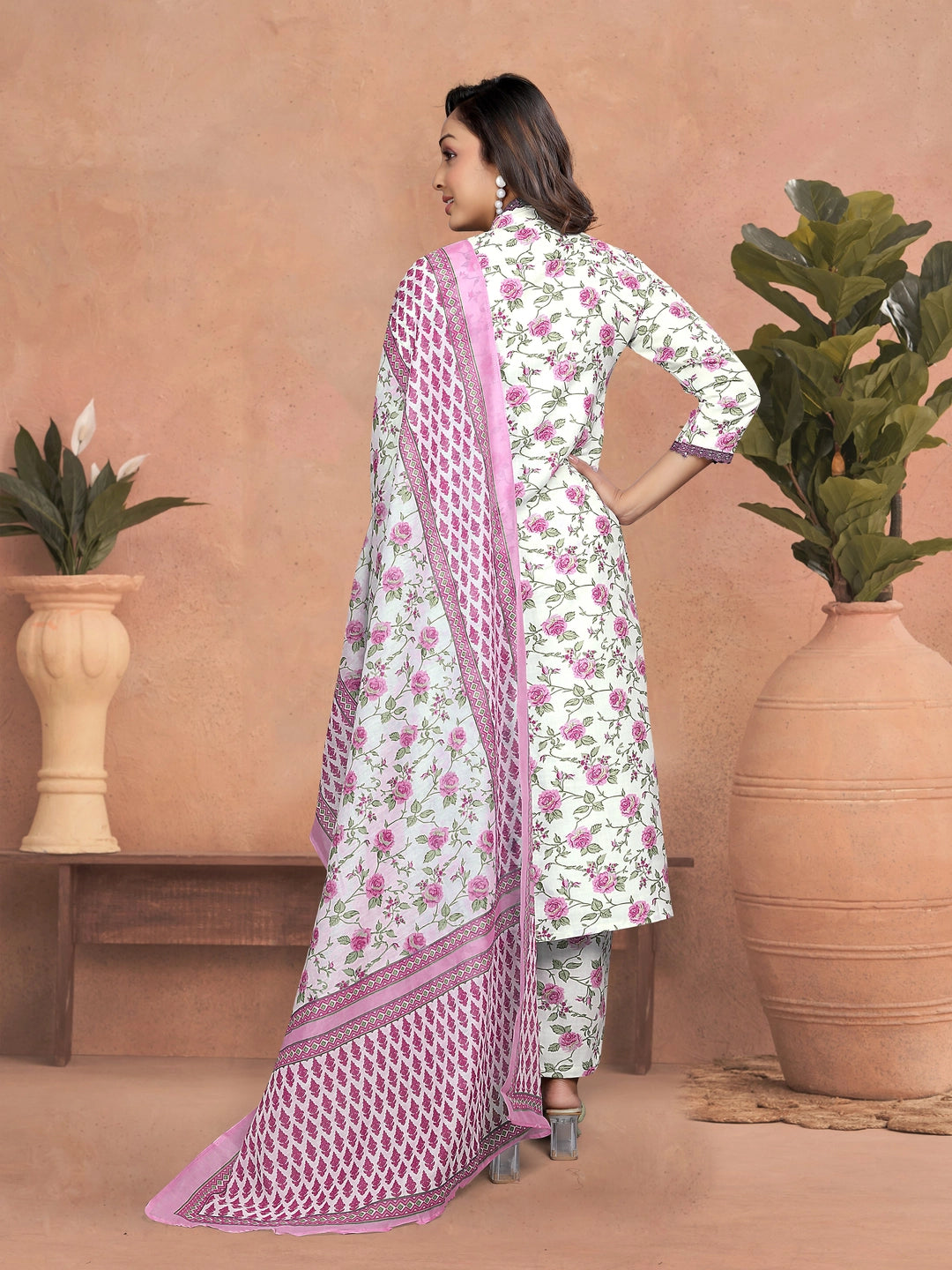 Cotton Blend Pink Floral Design Kurta Set - Rheycart