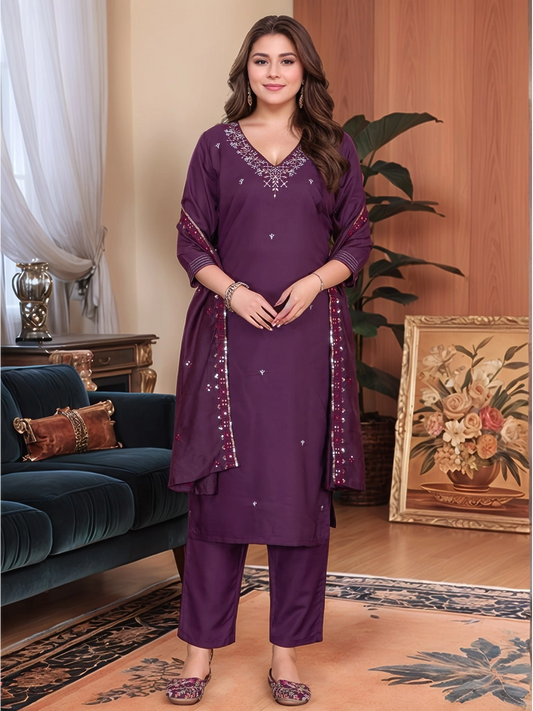 Roman Silk V Neck Wine Kurta Set With Dupatta - Rheycart