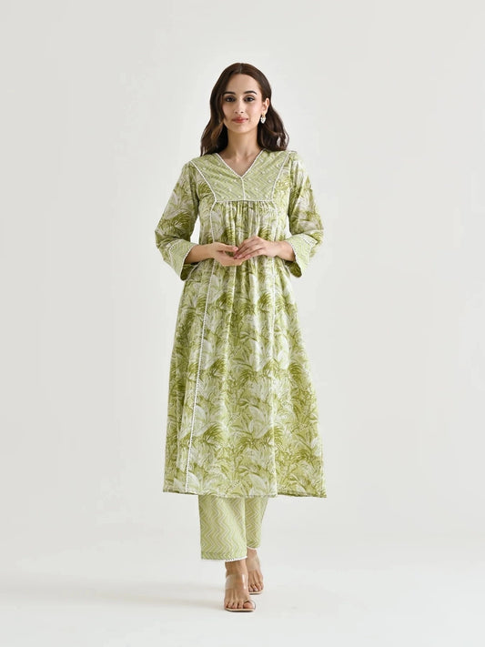 Green Printed V Neck Cotton Slub Kurta Pair - Rheycart